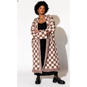 Dressed LALA in Luxe Fringe Blanket Cardigan in Neutral Check Size L/XL